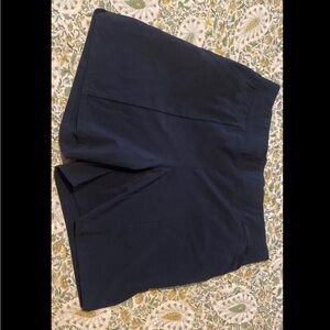 Columbia NWOT hiking shorts with pockets